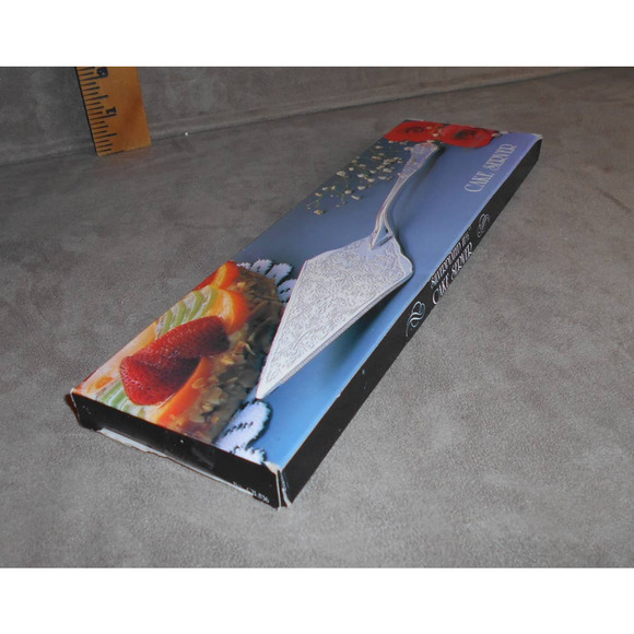 Silver-plated 11.5" Cake Server CH-836 NIB Studio Silversmiths Scroll Design - Picture 9 of 9